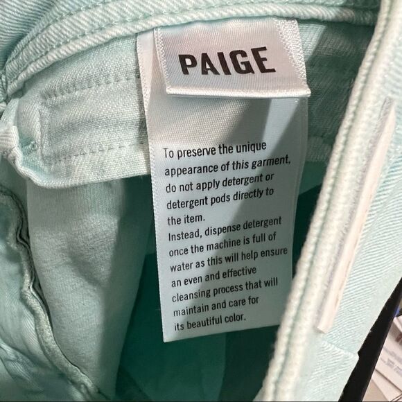 PAIGE Colette Crop Flare High Rise Slim Jeans in seafoam green Brand New size 24 - Picture 15 of 16